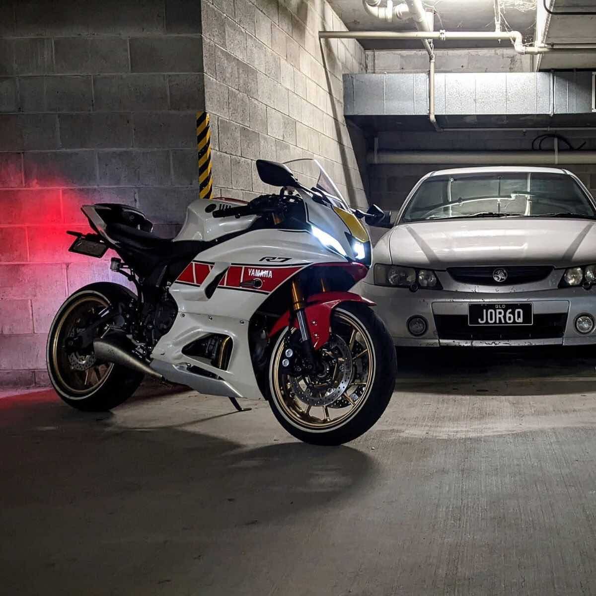 YAMAHA R7 (2022-2025) FULL STAINLESS EXHAUST SYSTEM