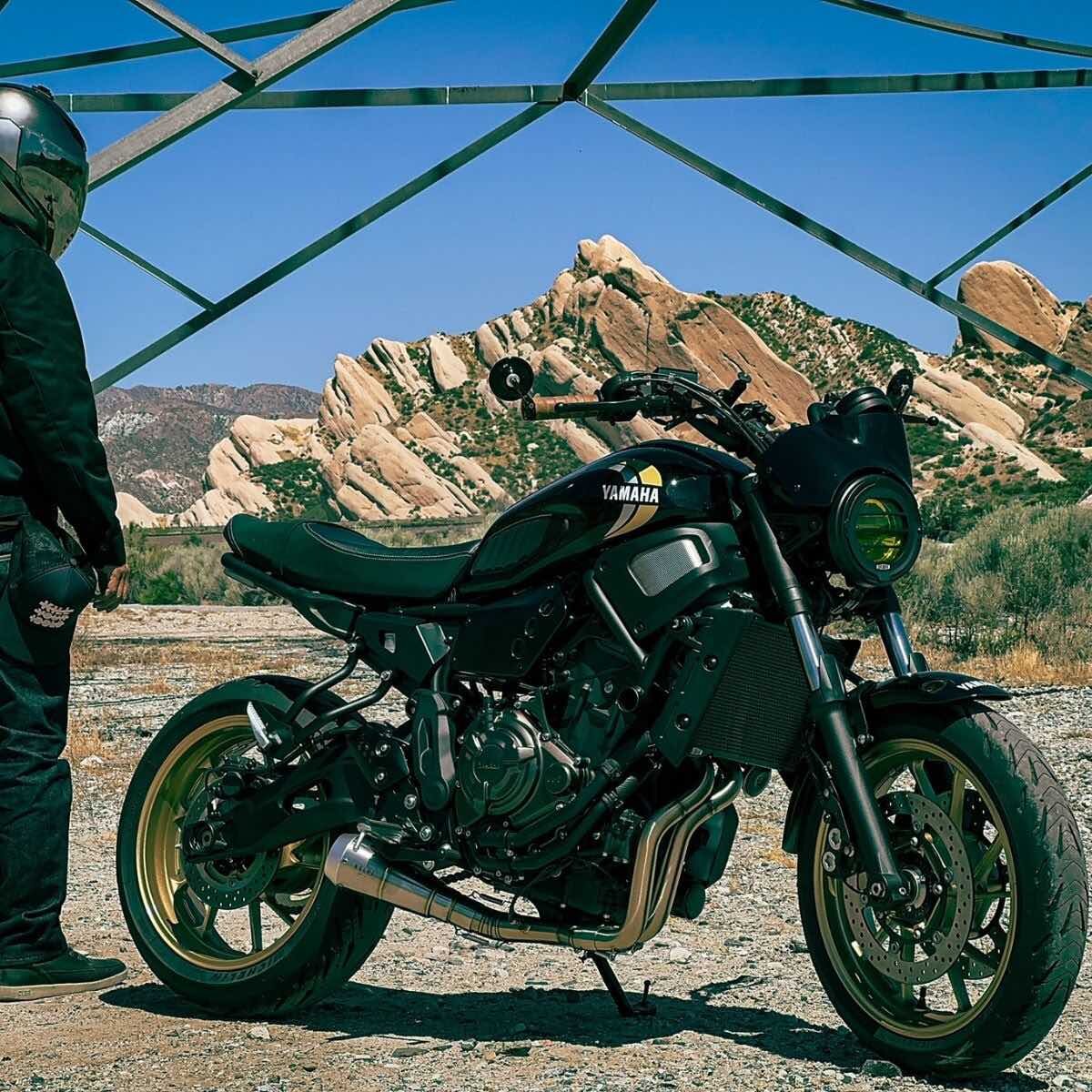 YAMAHA XSR700 (2016-2025) FULL STAINLESS EXHAUST SYSTEM