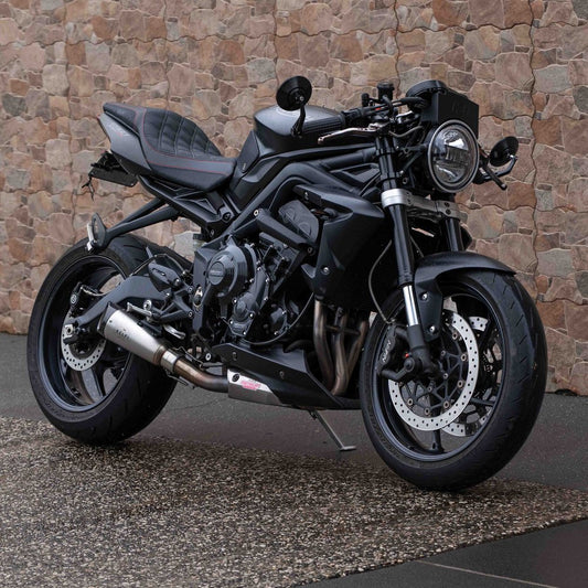 Kelpi Custom Moto seat trim on a Triumph Street Triple 675