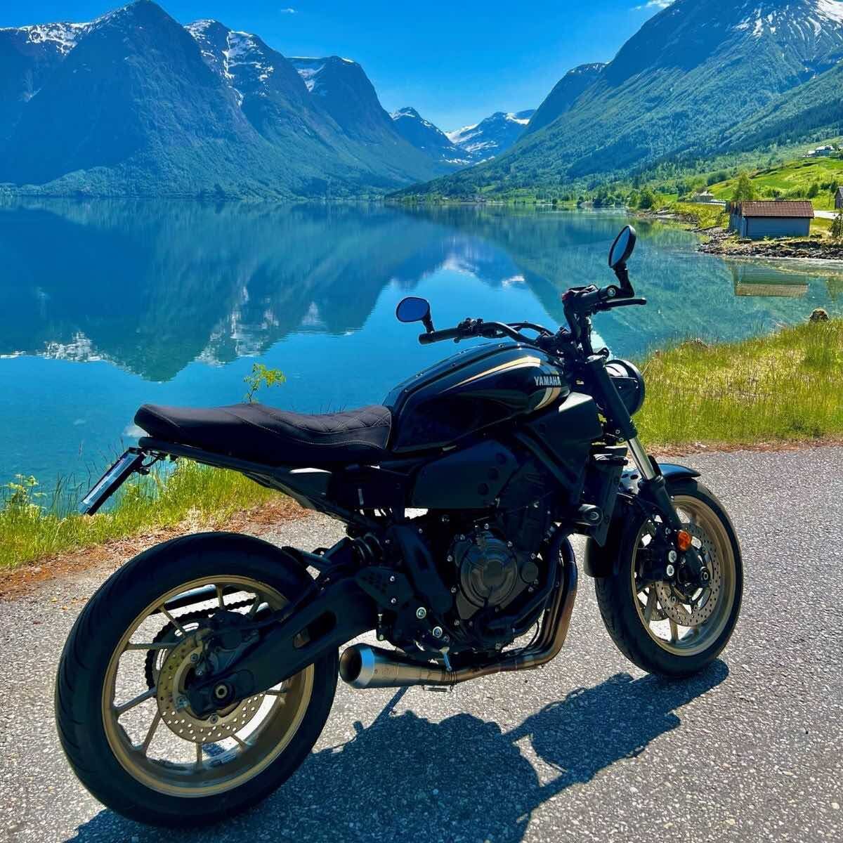 YAMAHA XSR700 (2016-2025) FULL STAINLESS EXHAUST SYSTEM