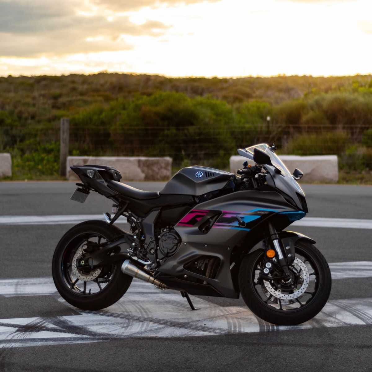 YAMAHA R7 (2022-2025) FULL STAINLESS EXHAUST SYSTEM