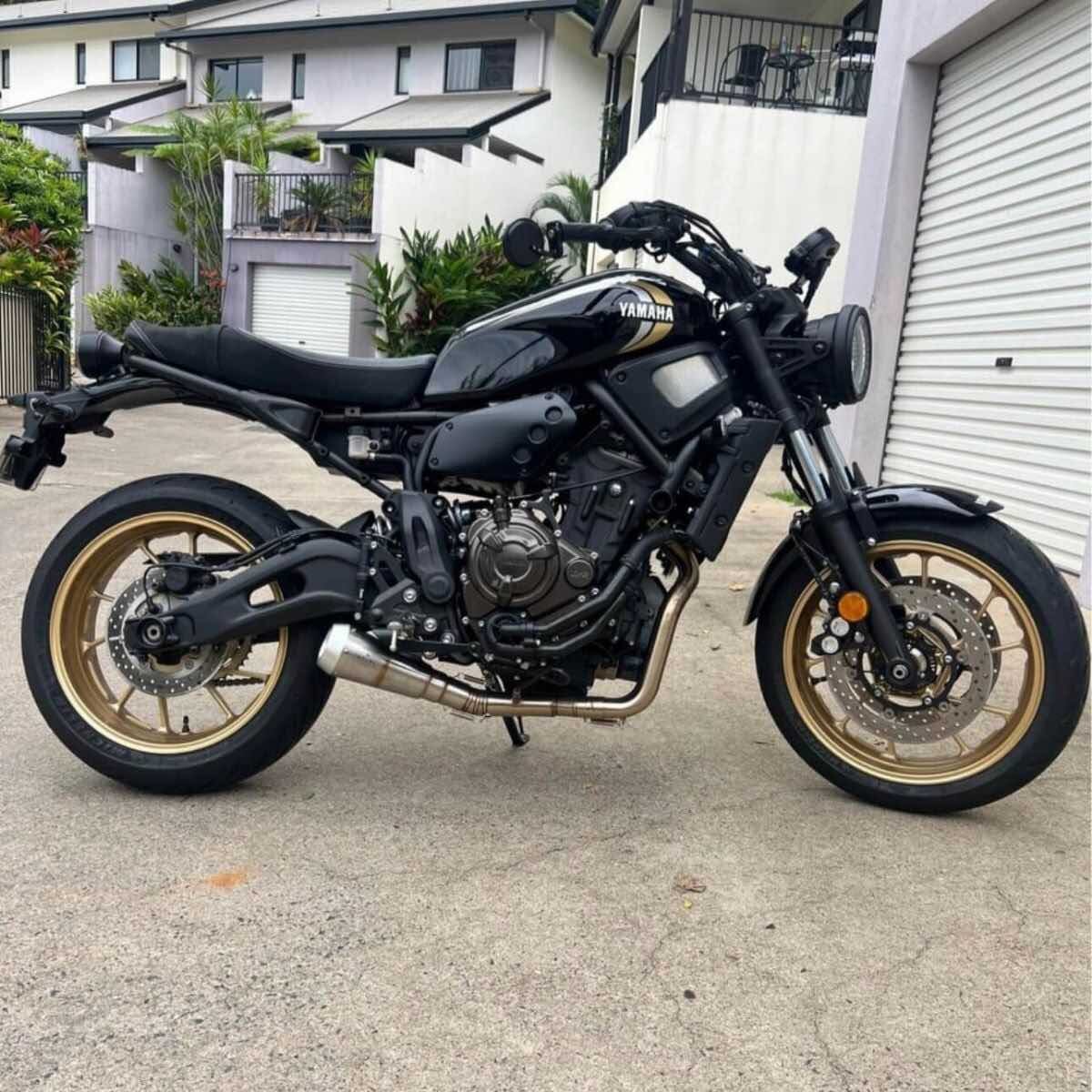 YAMAHA XSR700 (2016-2025) FULL STAINLESS EXHAUST SYSTEM