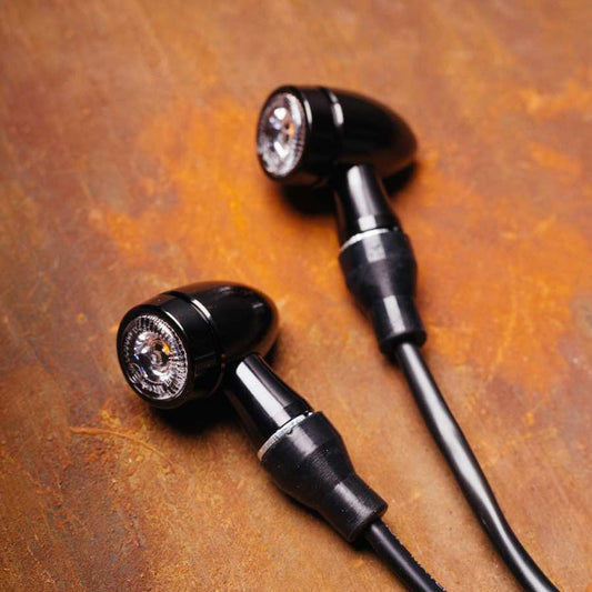 Close up of Kelpi Custom Moto Blindsider 3-into-1 Indicators