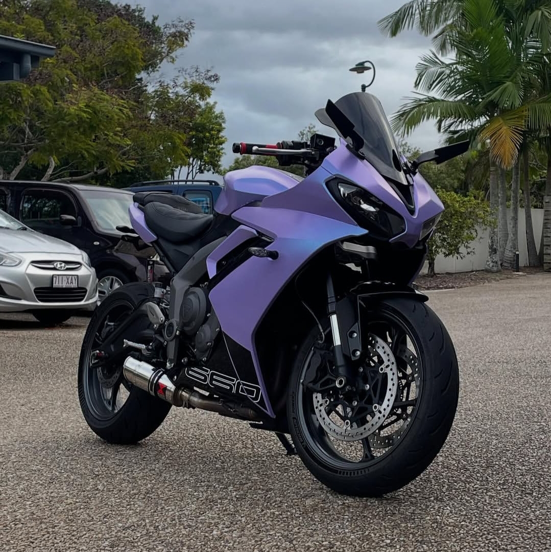 TRIUMPH DAYTONA 660 (2024+) CUSTOM SEAT TRIM