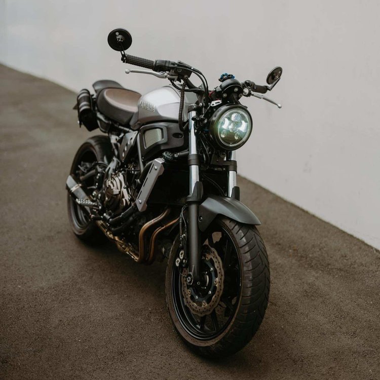 YAMAHA XSR700 LED HEADLIGHT CONVERSION KIT (2016-2021)