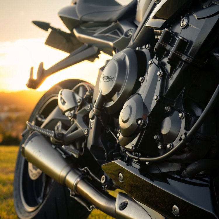 TRIUMPH 675 (2013-2016) STREET TRIPLE / DAYTONA SLIP-ON EXHAUST