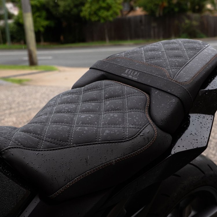 HONDA CB650R/CBR650R (2019-2023) COMFORT SEAT TRIM