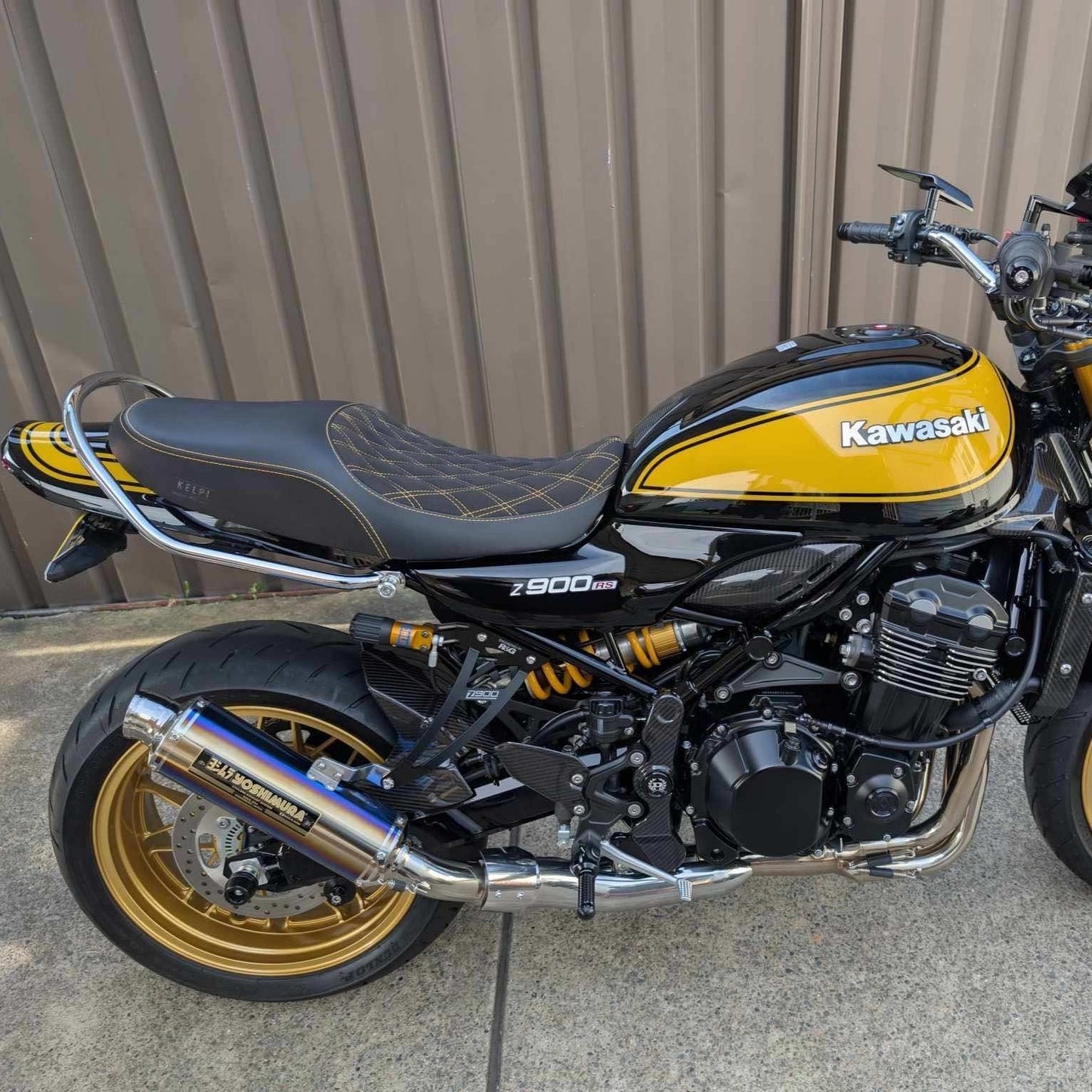 KAWASAKI Z900RS (2017+) COMFORT SEAT TRIM