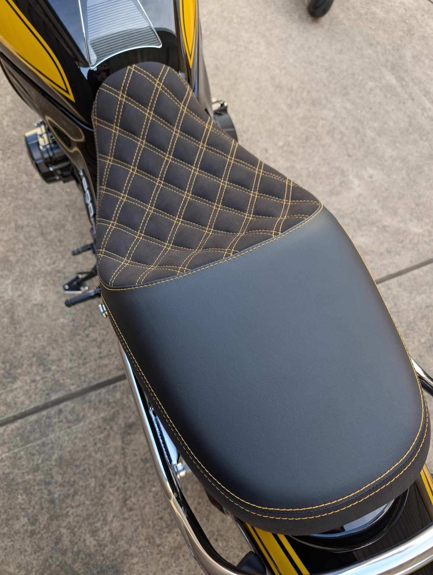 KAWASAKI Z900RS (2017+) COMFORT SEAT TRIM