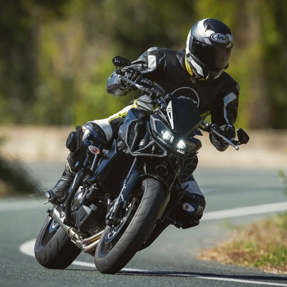 YAMAHA MT09 (2014-2020) FULL STAINLESS EXHAUST SYSTEM