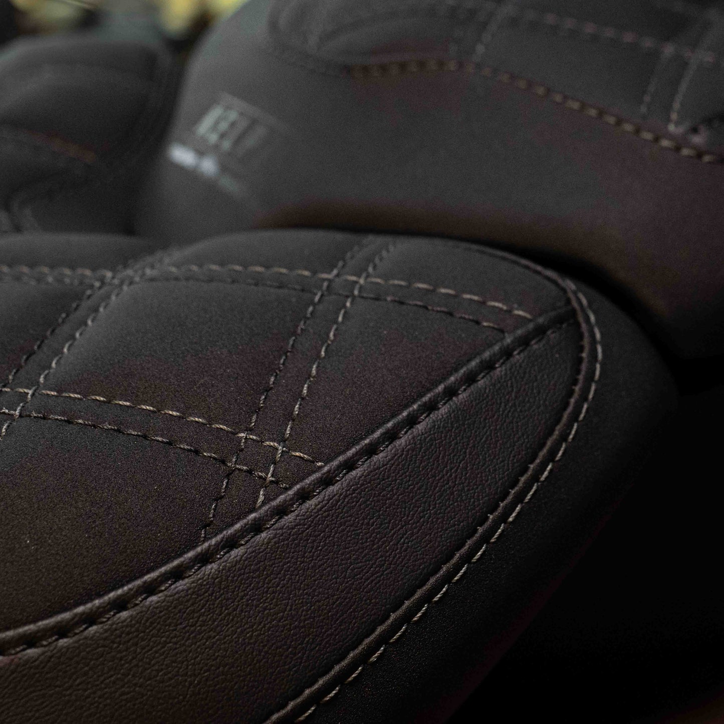 TRIUMPH DAYTONA 660 (2024+) CUSTOM SEAT TRIM