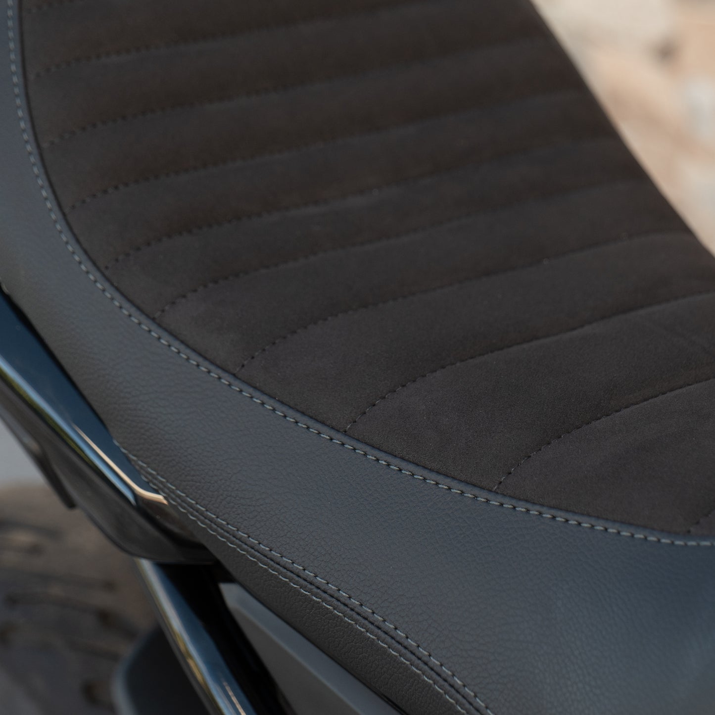 A Triumph Tiger Sport 660 with a Kelpi Custom Moto comfort seat trim