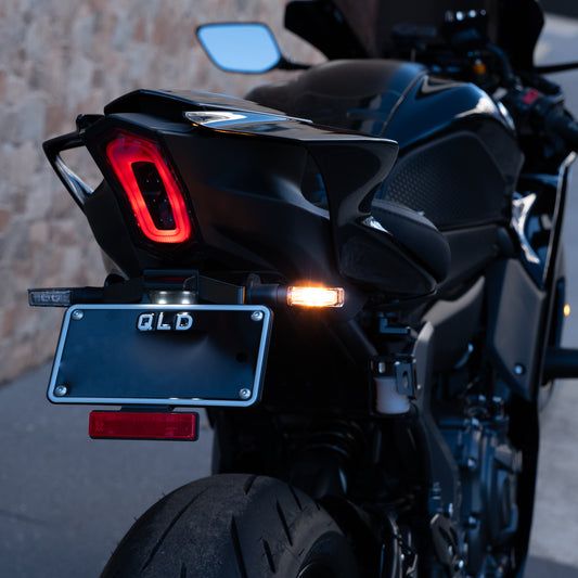 Kelpi sweeper indicators on a Yamaha R7