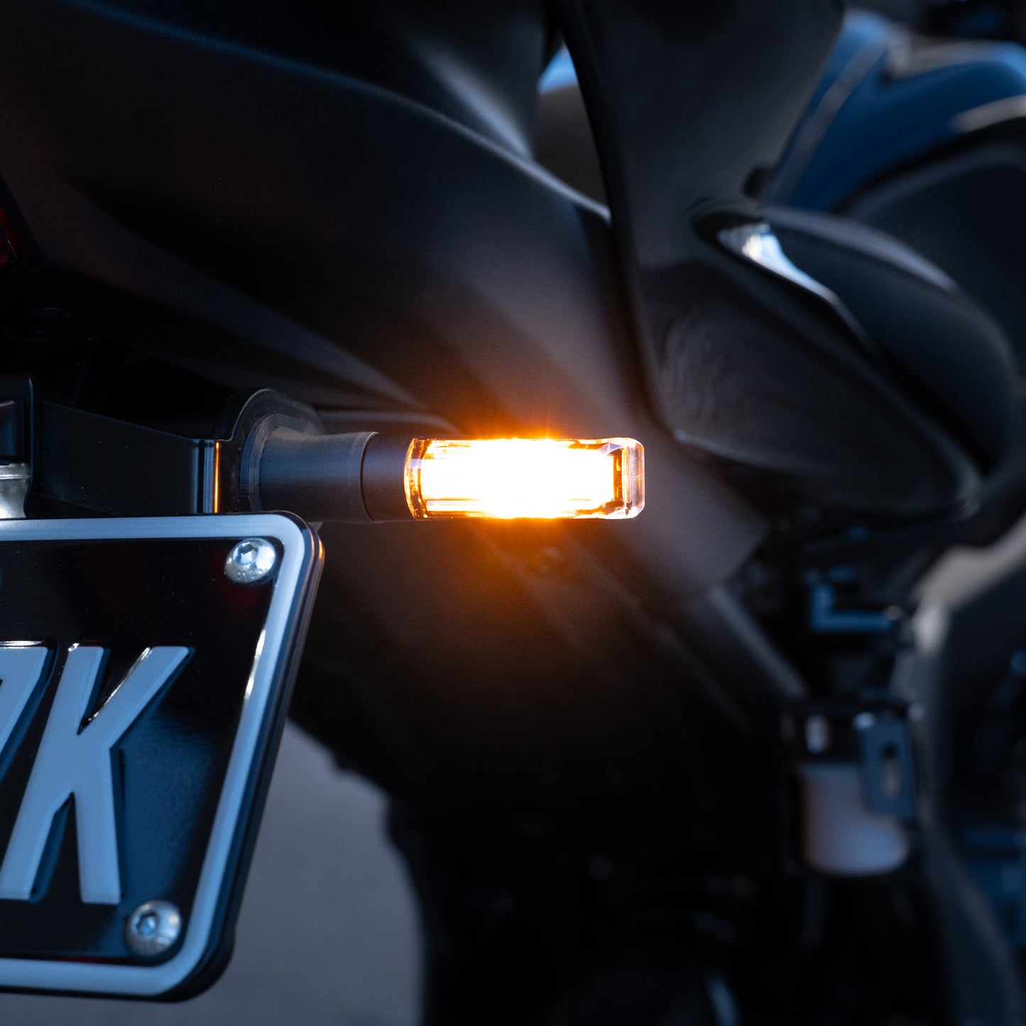 Kelpi sweeper indicators on a Yamaha R7