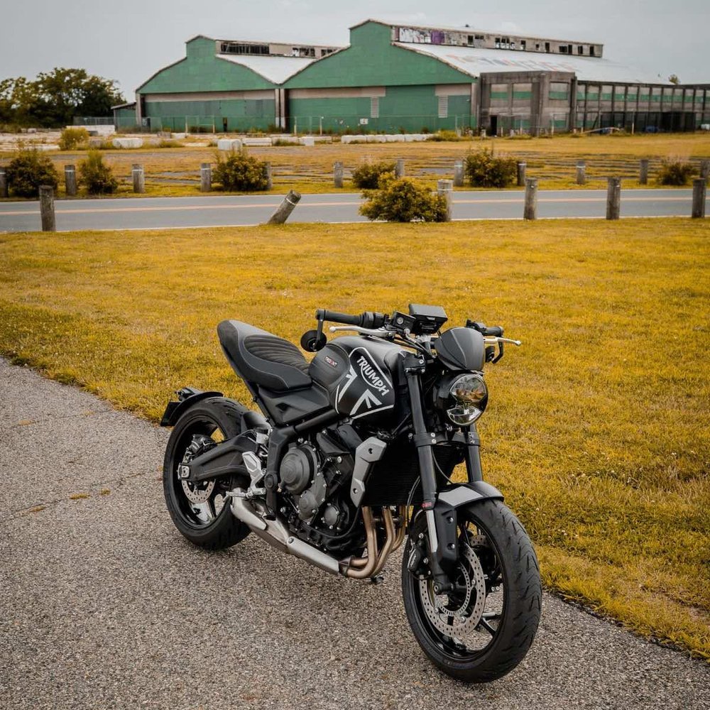 TRIUMPH TRIDENT 660 (2021+) CUSTOM SEAT TRIM