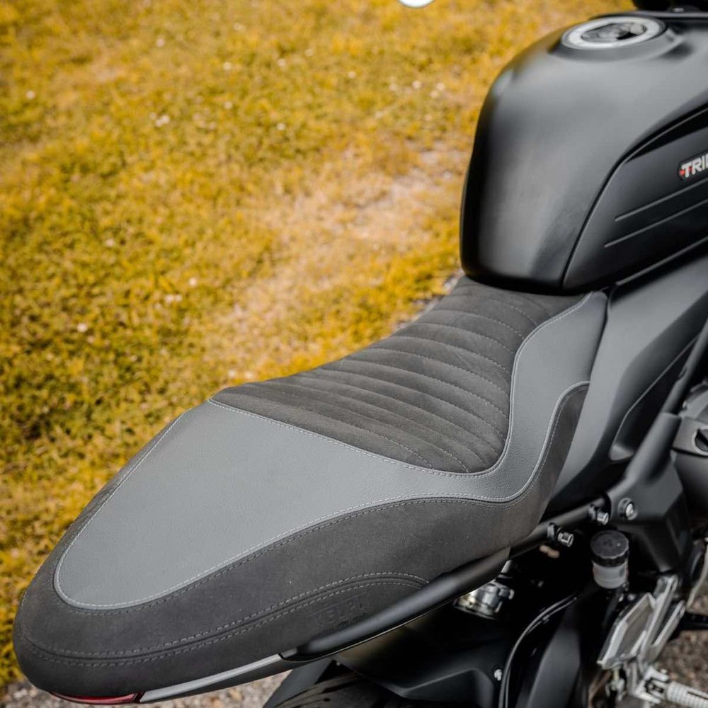 TRIUMPH TRIDENT 660 (2021+) CUSTOM SEAT TRIM