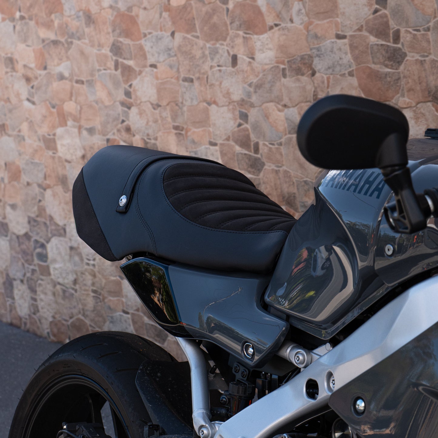 YAMAHA XSR900 GP (2024+) COMFORT SEAT TRIM