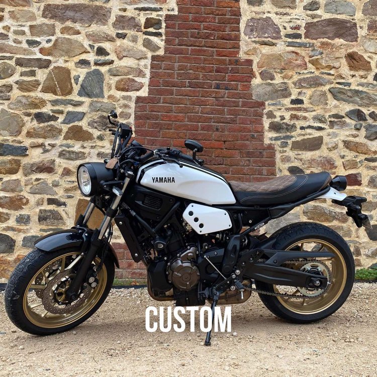 YAMAHA XSR700 (2016+) COMFORT SEAT TRIM