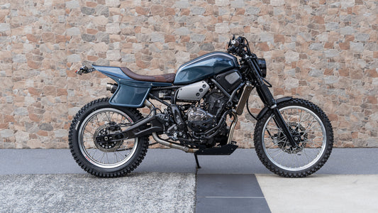 Flat Tracker XSR700