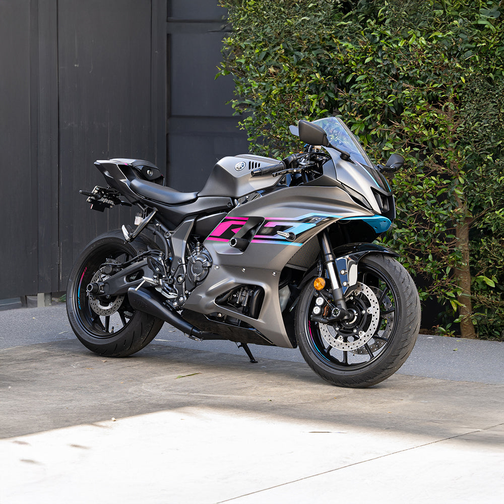 Yamaha R7