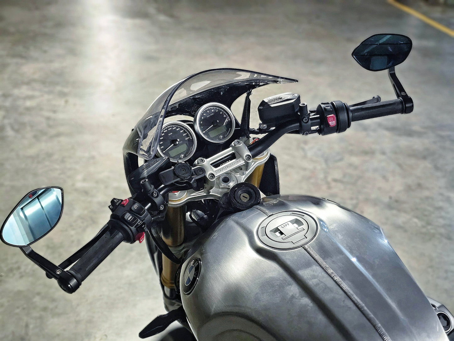 RIDGEBACK BAR END MIRRORS (UNIVERSAL FIT)