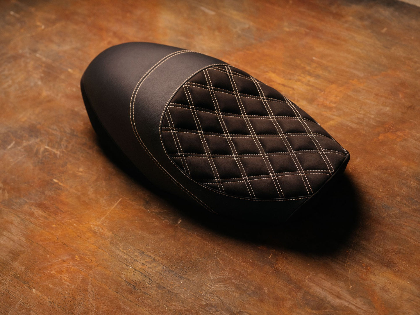 YAMAHA XSR900 (2022-2024) SEAT RESHAPE & CUSTOM TRIM