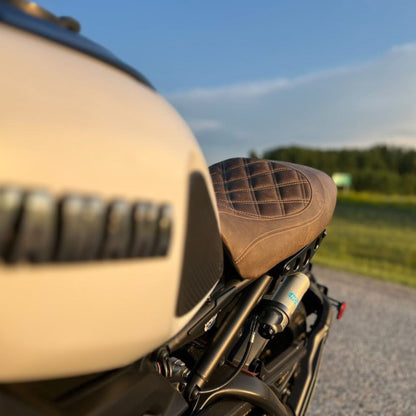 YAMAHA XSR900 (2016-2021) COMFORT SEAT TRIM