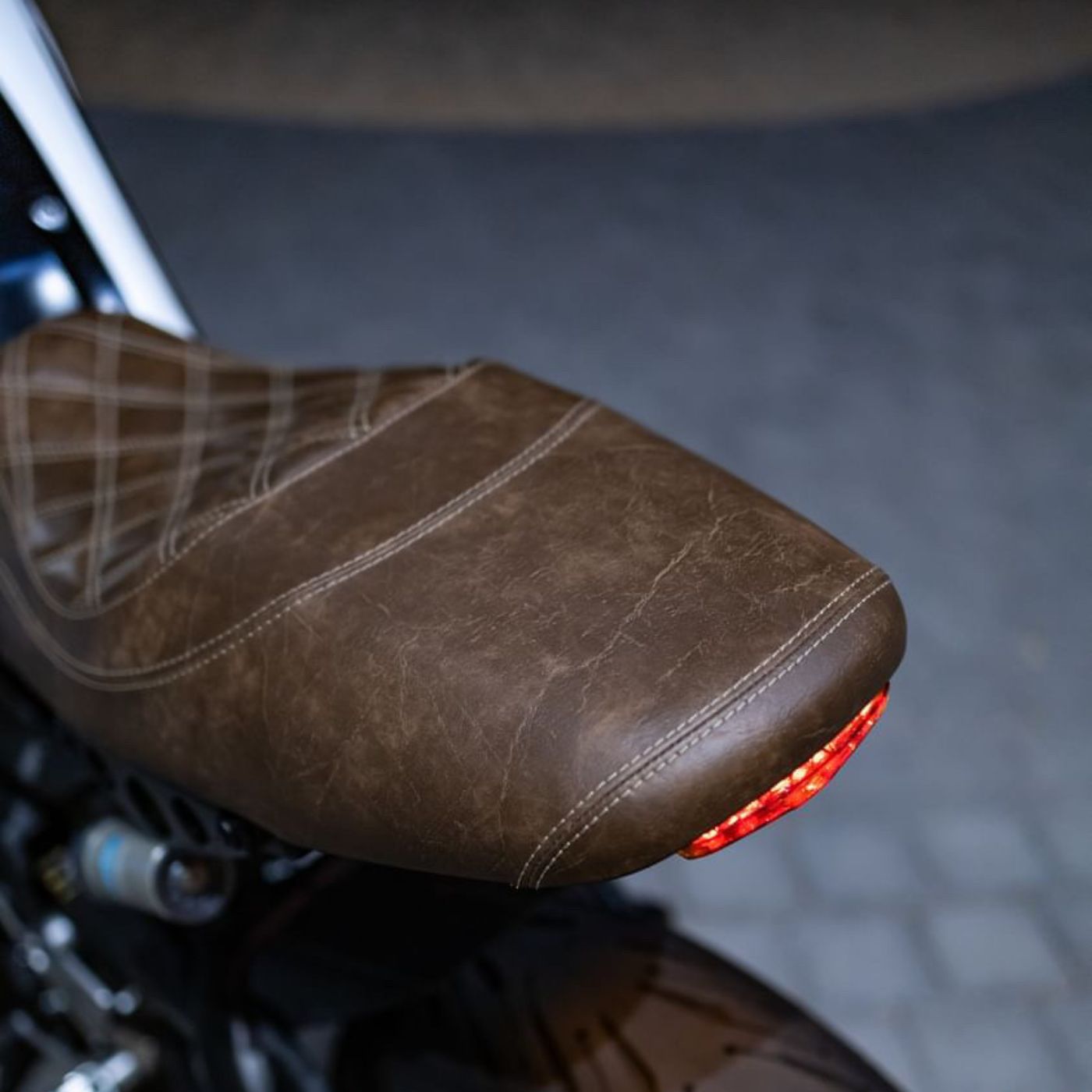 YAMAHA XSR900 (2016-2021) COMFORT SEAT TRIM