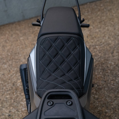 HUSQVARNA SVARTPILEN 401 (2020-2023) COMFORT SEAT TRIM