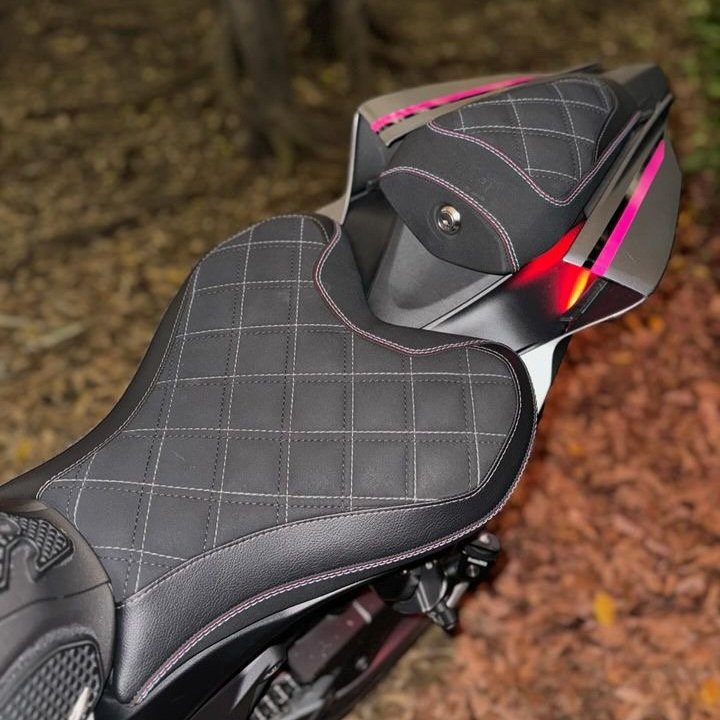 YAMAHA R7 (2022+) COMFORT SEAT TRIM