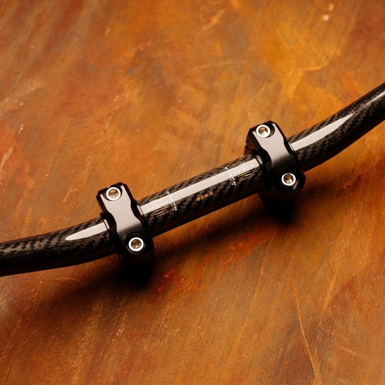 CROSSER CARBON FATBAR