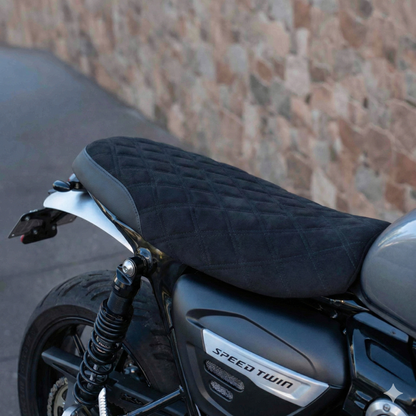 TRIUMPH STREET/SPEED TWIN CUSTOM SEAT TRIM (2016-2022 STREET; 2022-2024 SPEED)