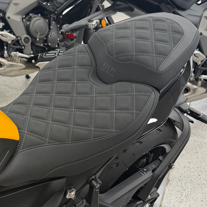 TRIUMPH TRIDENT 660 (2026+) CUSTOM SEAT TRIM