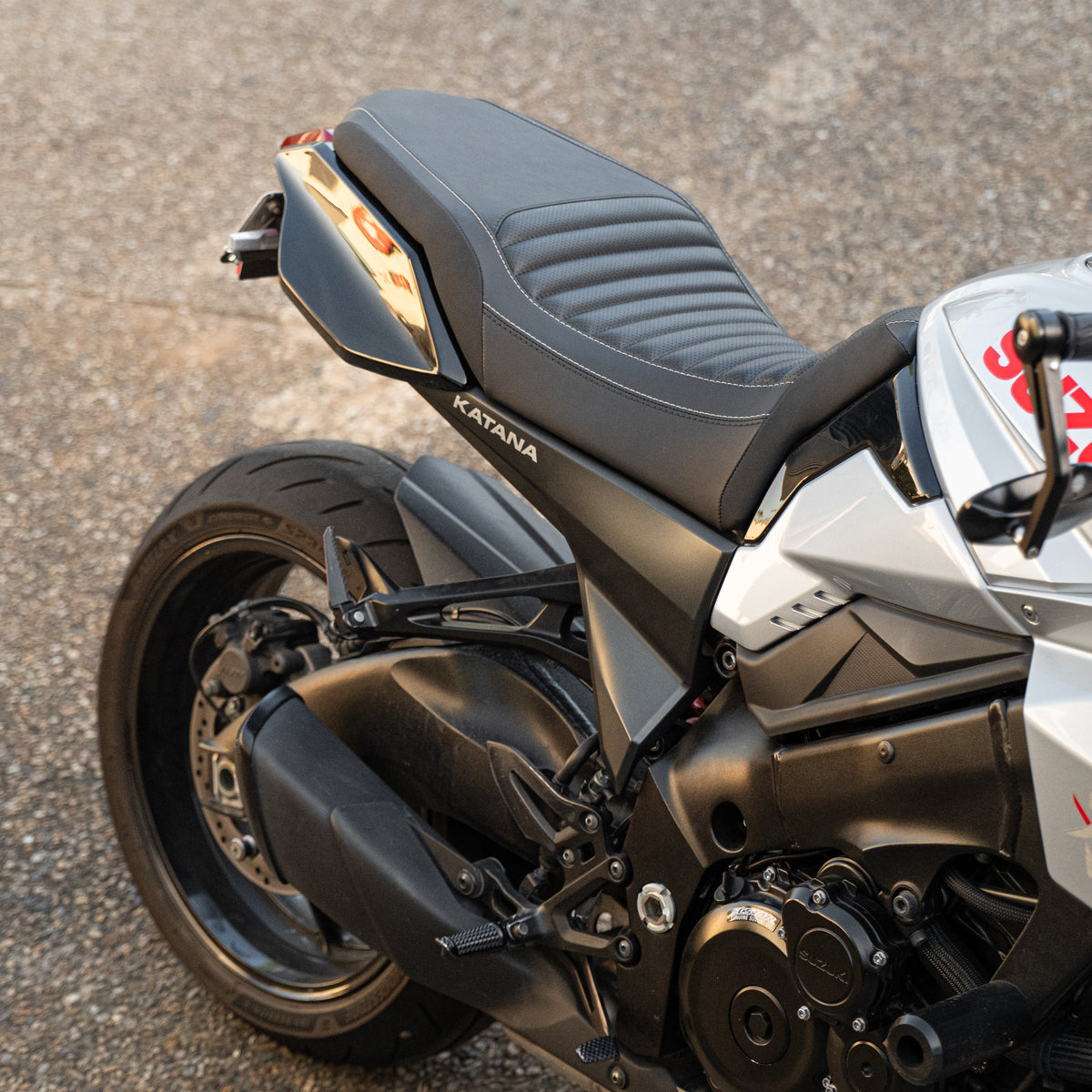 SUZUKI KATANA (2019-2026+) COMFORT SEAT