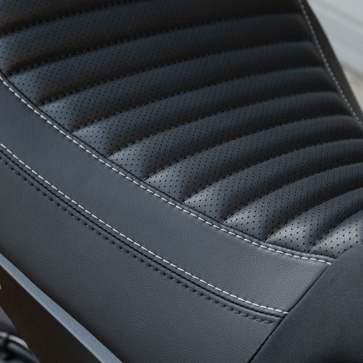 SUZUKI KATANA (2019-2026+) COMFORT SEAT