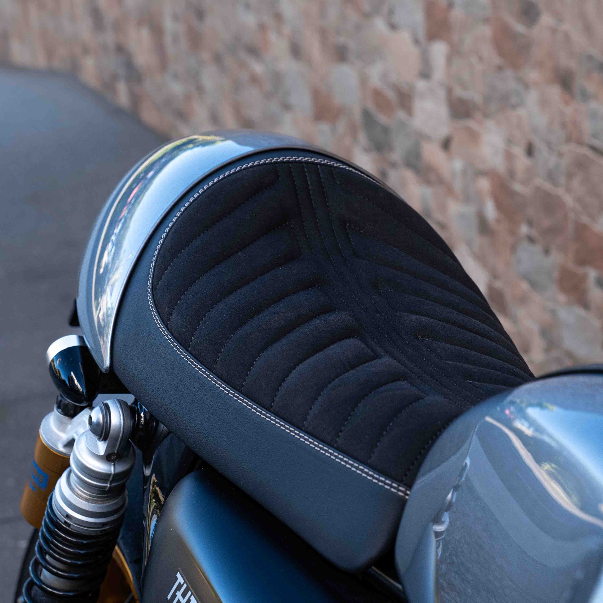 Triumph Thruxton Rs with a Kelpi Custom Moto Seat Trim
