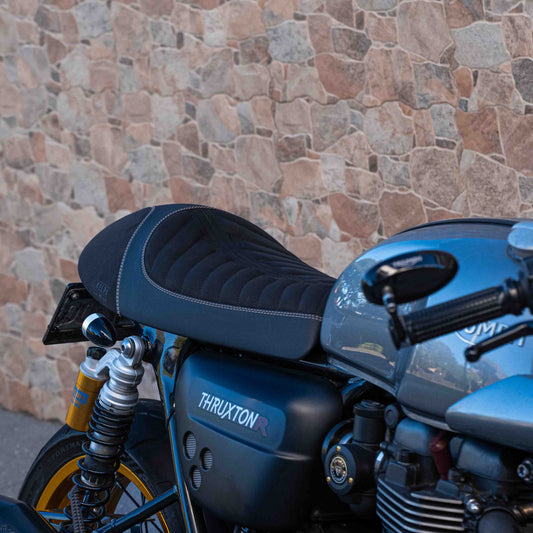 Triumph Thruxton Rs with a Kelpi Custom Moto Seat Trim