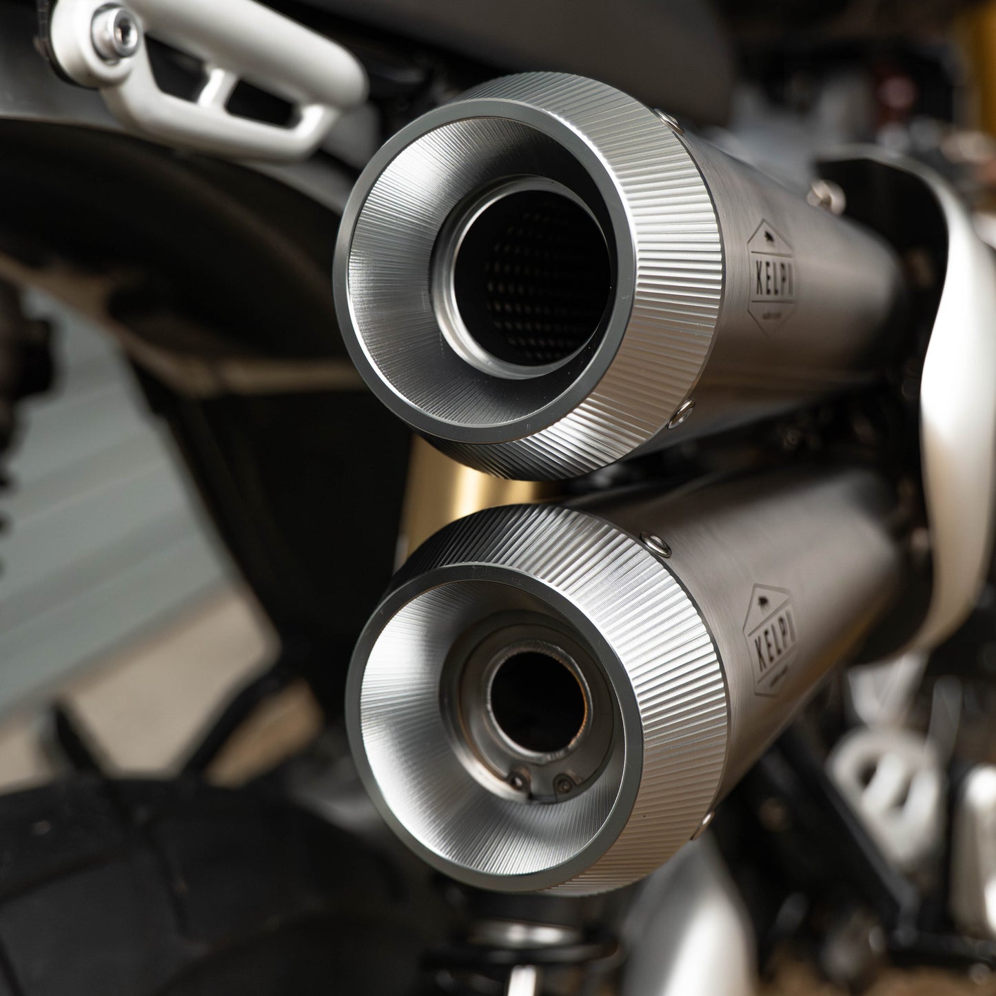 TRIUMPH SCRAMBLER 1200 (2019+) SLIP-ON EXHAUST SYSTEM