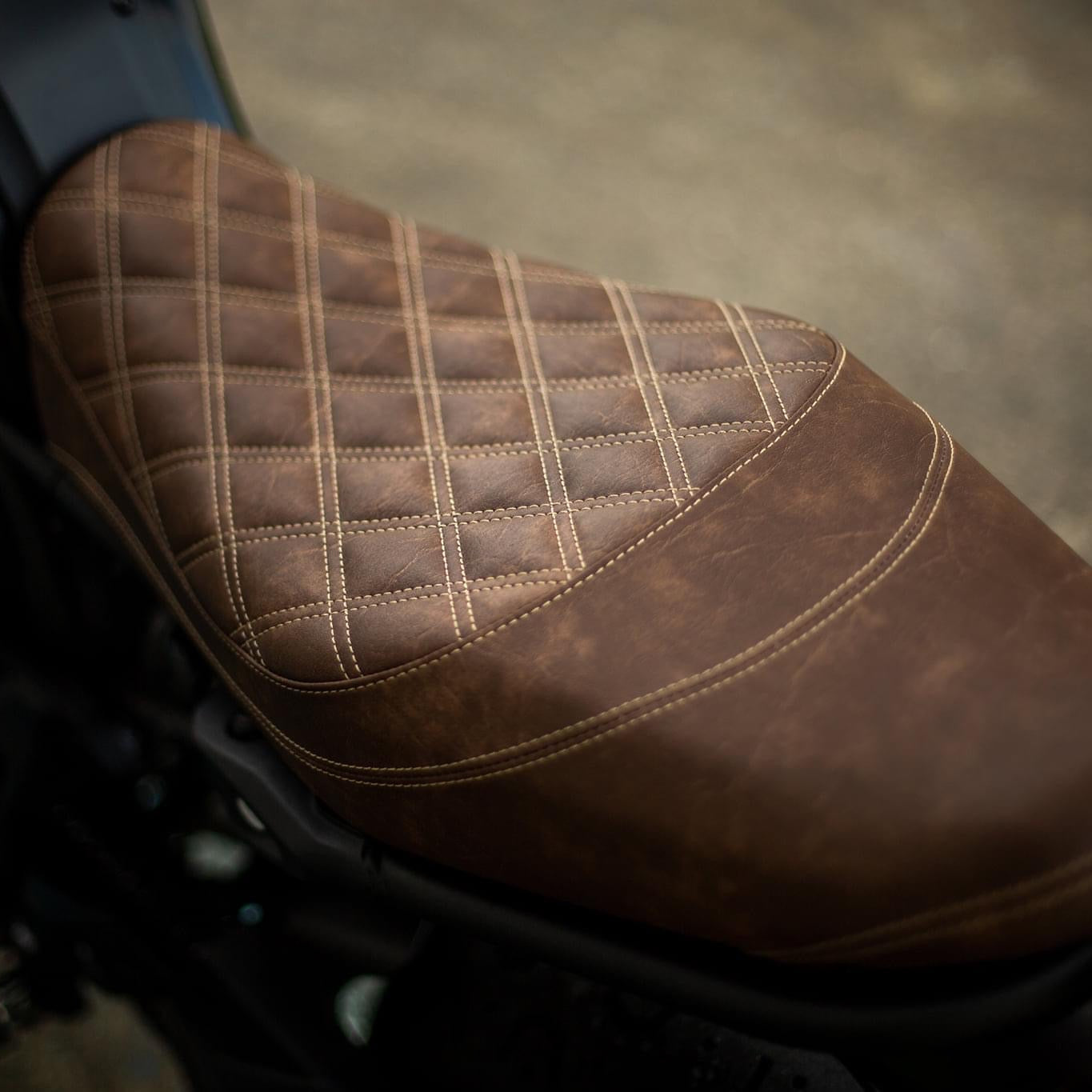 YAMAHA XSR700 (2016-2026+) COMFORT SEAT TRIM