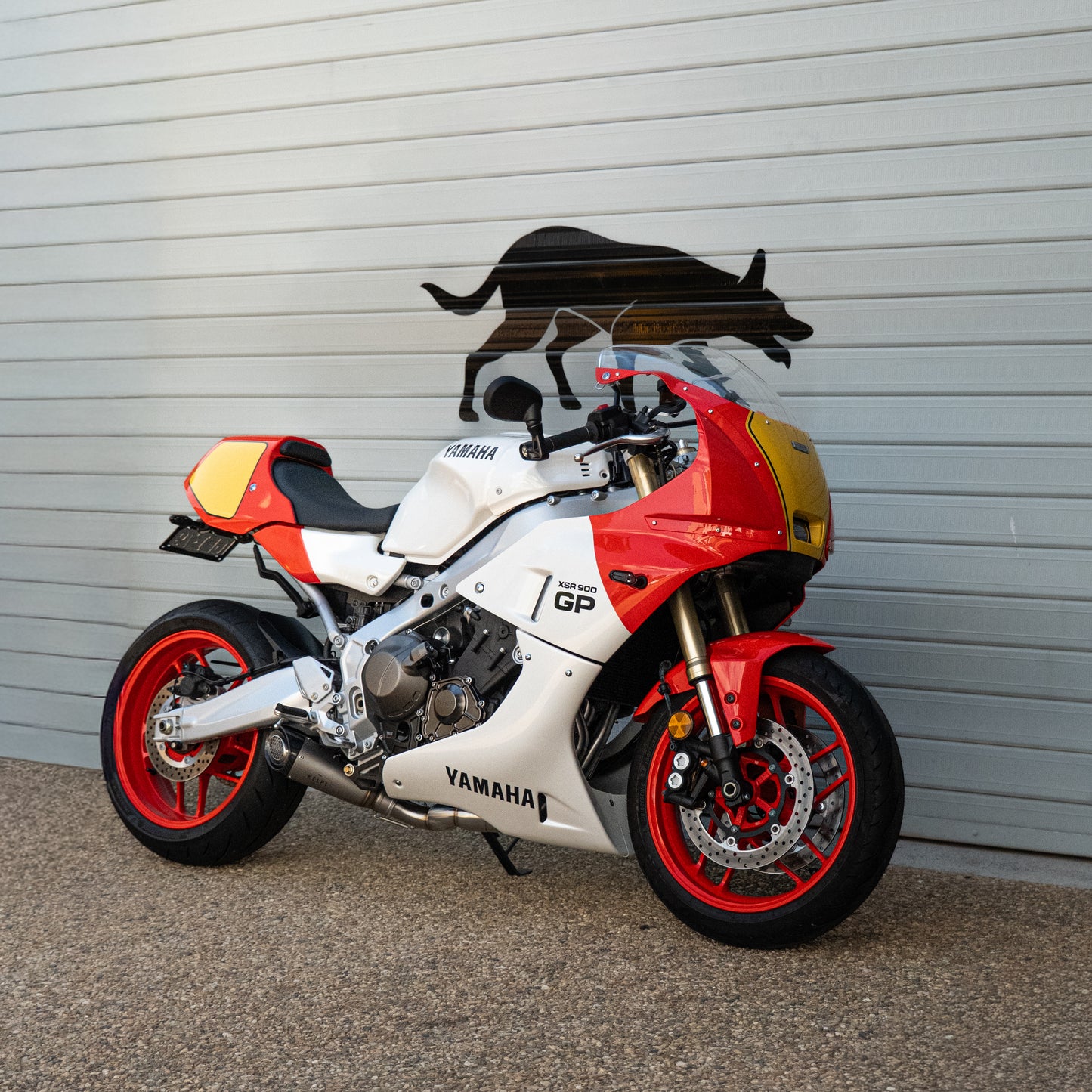 YAMAHA XSR900 & XSR900GP (2022+) SLIPSTREAM EXHAUST SYSTEM