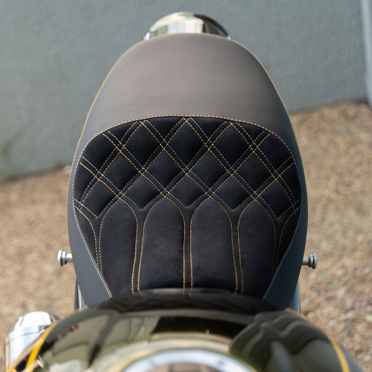 KAWASAKI Z900RS (2017-2026+) COMFORT SEAT TRIM